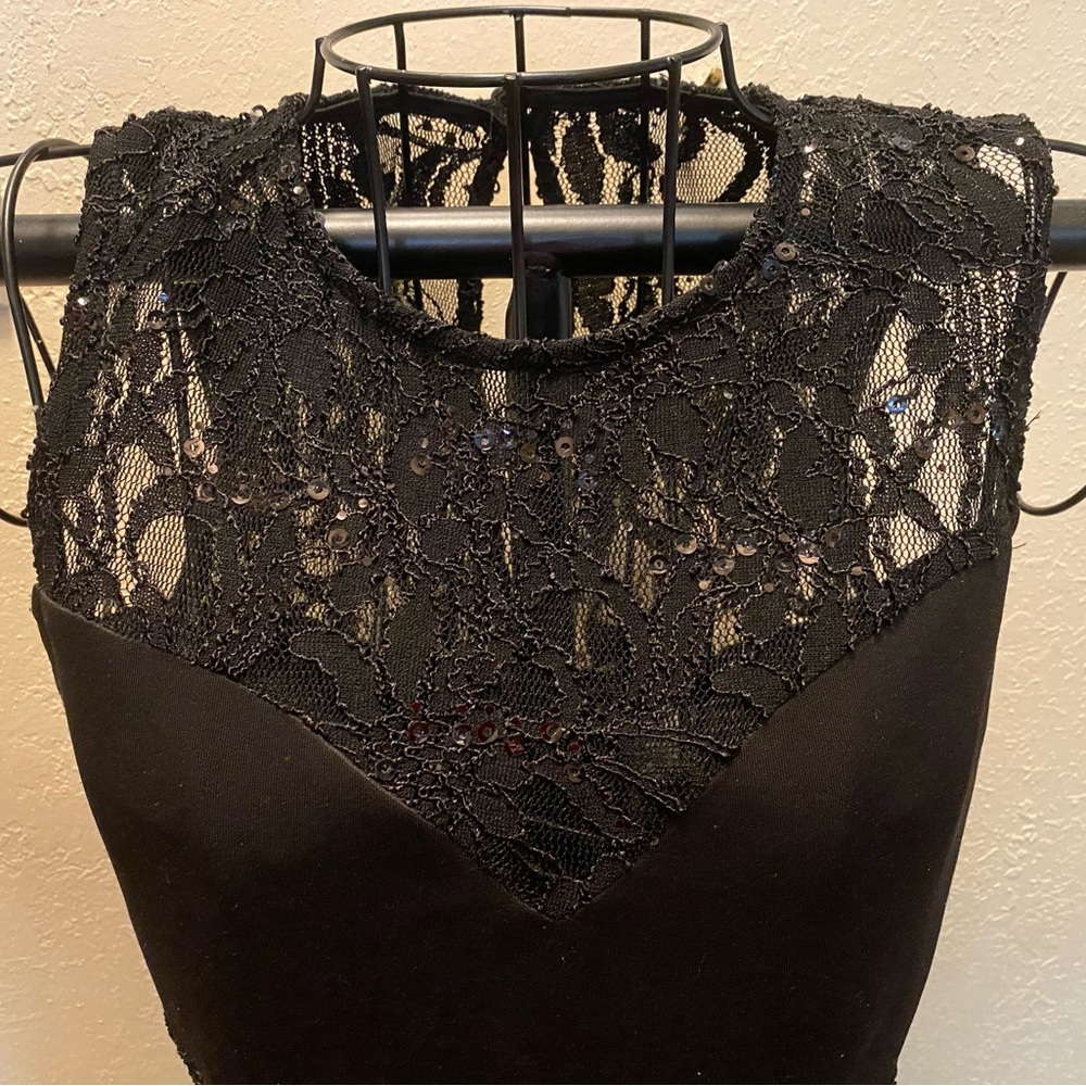 Elegant Black Lace Dress